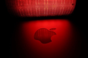 2025-04-29_Apple